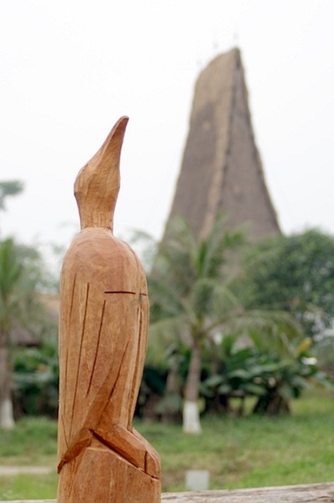 Ethnic funerary sculpture exhibition in Hanoi - 5 Ethnic funerary sculpture exhibition in Hanoi - 5