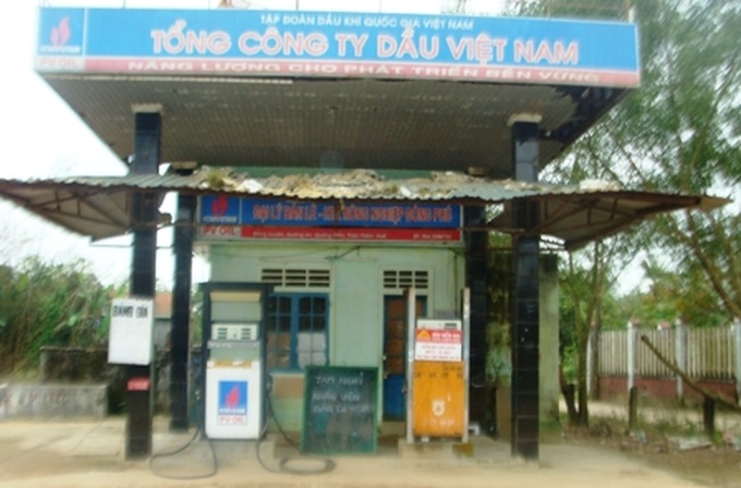 Petrol stations hedge bets on price hike rumours - 1