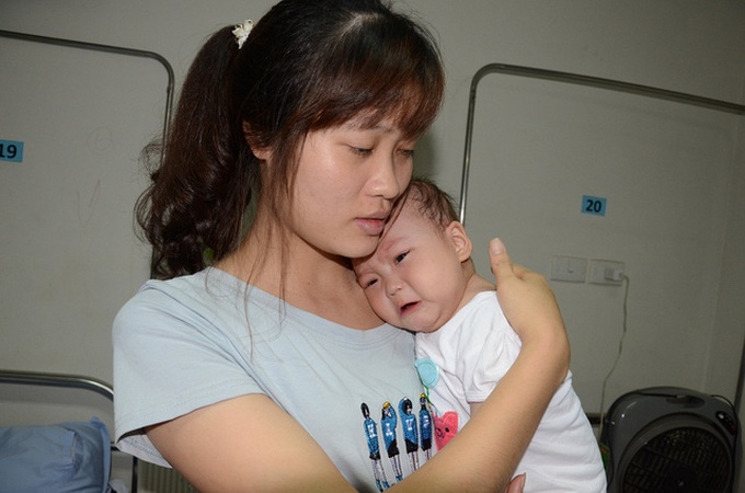 Nine-month-old baby fights against leukaemia - 1