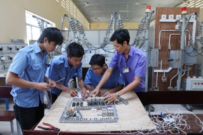 Binh Thuan improves vocational training - 1
