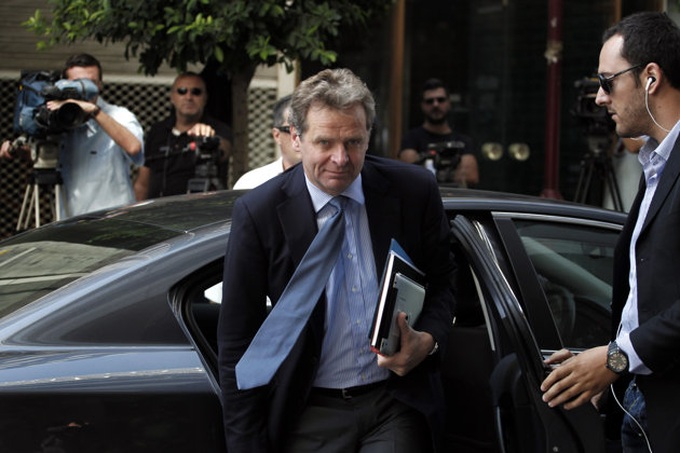 Greek gov't fails to agree on spending cuts - 1