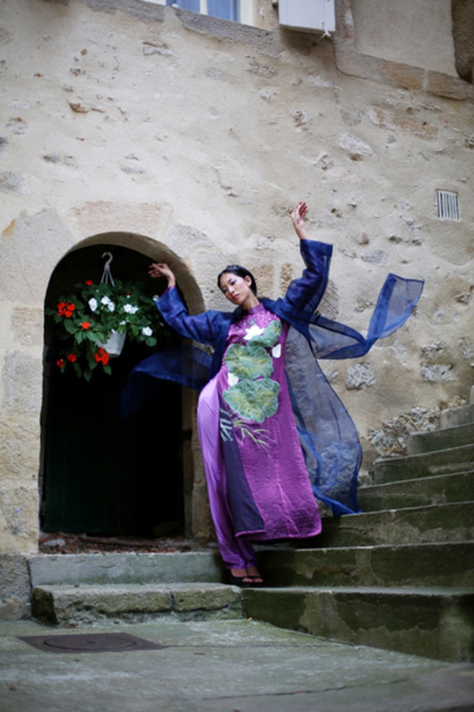 Ao dai set to shine in France - 3