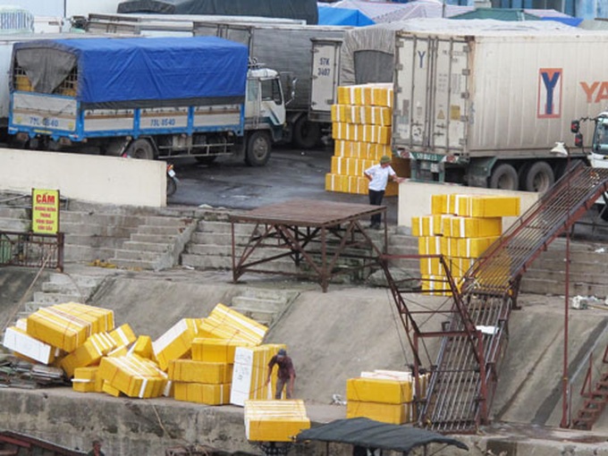 Rules tightened on re-exporting - 1