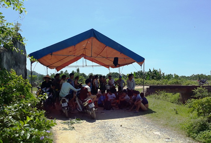 Huge landfill pollutes Sam Son Beach - 7 Huge landfill pollutes Sam Son Beach - 7