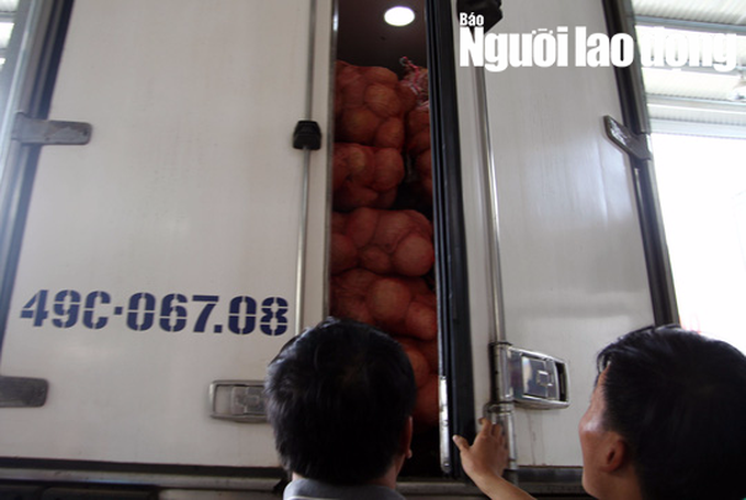 40 tonnes of Da Lat vegetables sent to Truong Sa as Tet gifts - 3