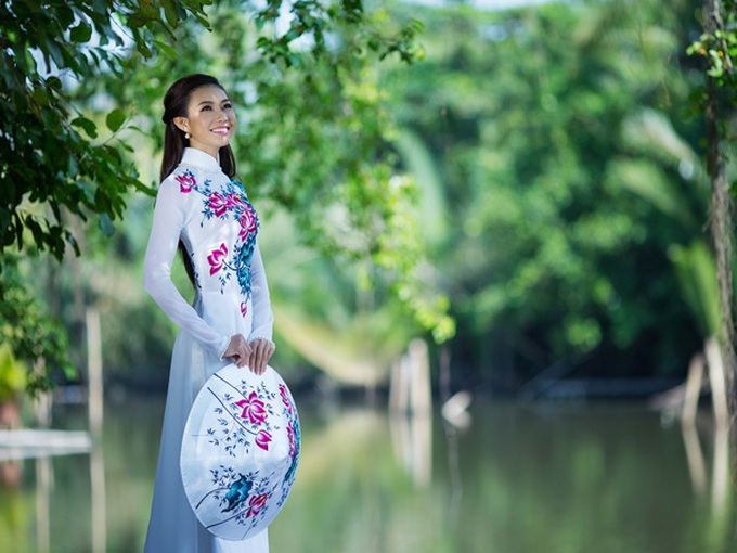Vietnamese beauty shines at Miss Grand International - 10