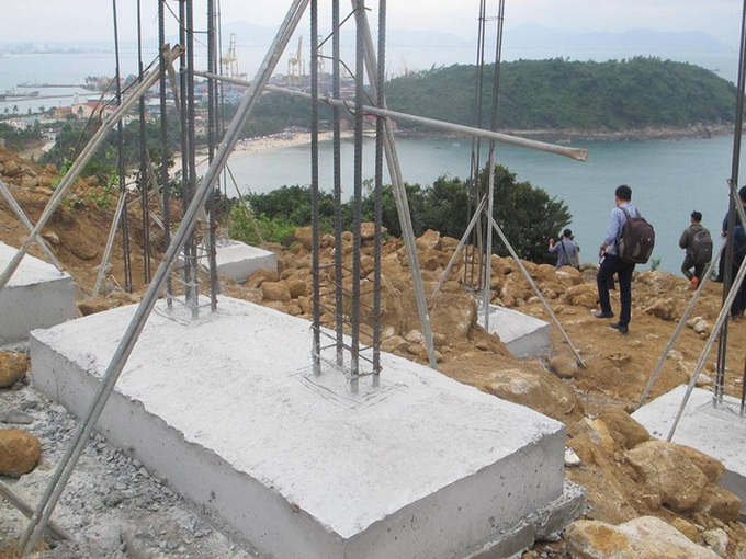 Danang Tourism Association proposes to demolish 40 illegal villa foundations - 1