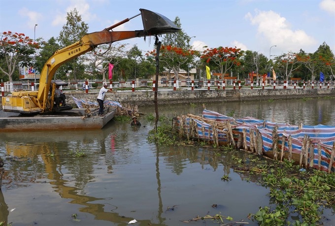 Mekong Delta braces for salt intrusion - 1 Mekong Delta braces for salt intrusion - 1