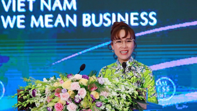 Vietjet’s President and CEO honored at ASEAN Entrepreneurs Award 2018 - 1 Vietjet’s President and CEO honored at ASEAN Entrepreneurs Award 2018 - 1