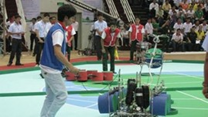Robocon Vietnam 2013 attracts 32 teams - 1