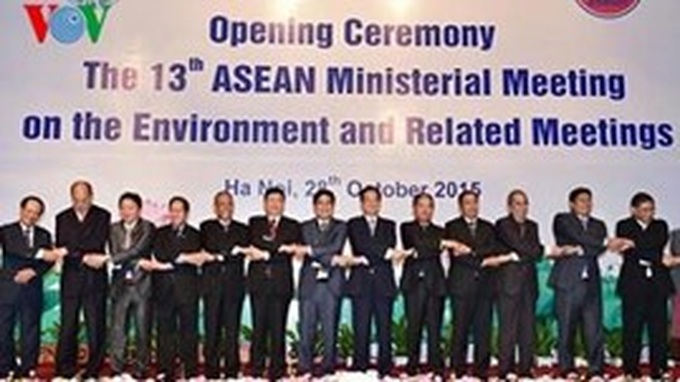 ASEAN ministers adopt statement on climate change - 1