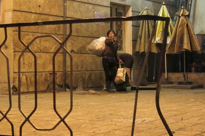 Hanoi on a winter night - 5