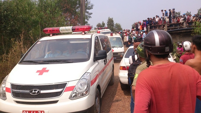 Technical problems down military helicopter in HCM City - four dead - 1 Technical problems down military helicopter in HCM City - four dead - 1