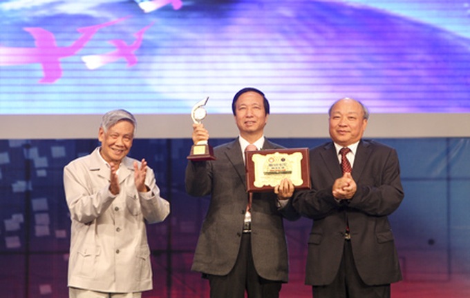 Innovators in IT, science, health honoured at Vietnamese Talent Awards - 3