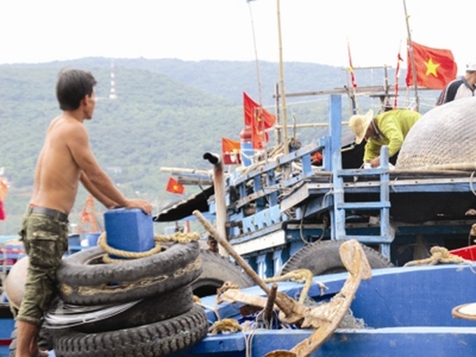 Unmanned fishing boats in central Vietnam - 1 Unmanned fishing boats in central Vietnam - 1