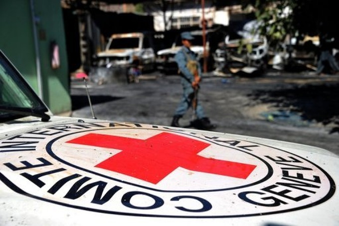 Red Cross halts all staff movement after Afghan attack - 1
