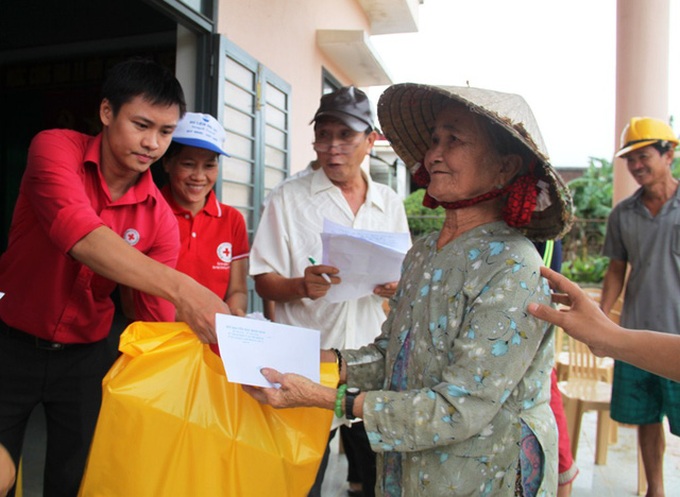 Gifts donated to flood victims - 6