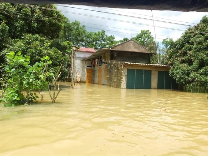 Hundreds evacuated in Thanh Hoa flood - 3