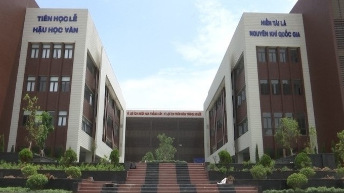 Vietnam’s most modern high school opens in Bac Ninh - 1