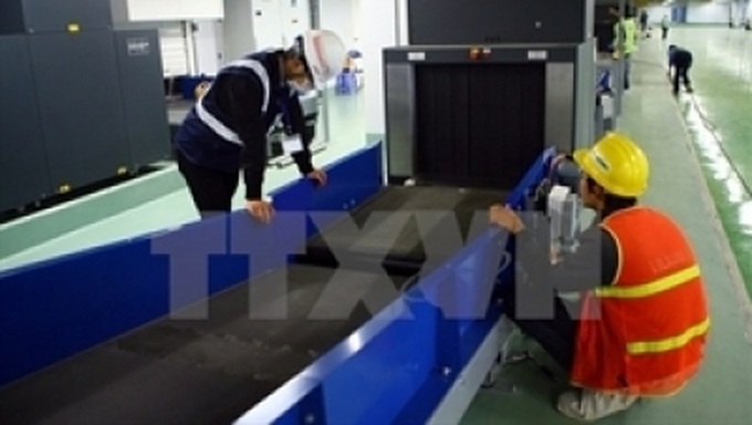 Vietnam Airlines runs first international flight at new terminal - 1