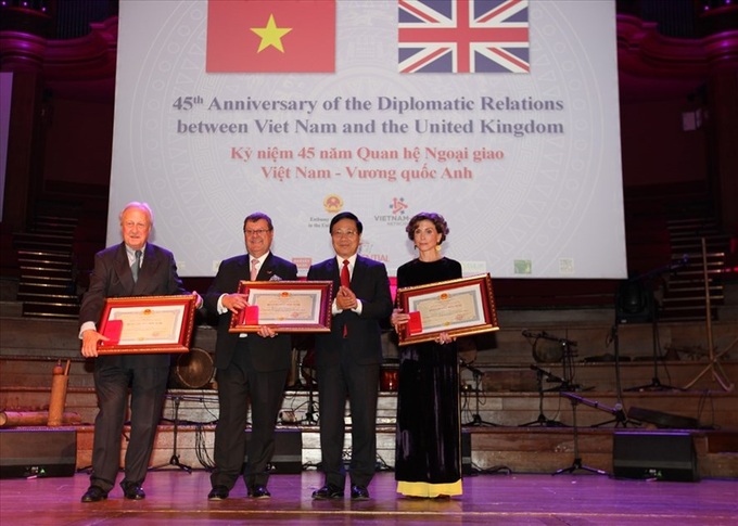 UK child medical charity praised - 1 UK child medical charity praised - 1