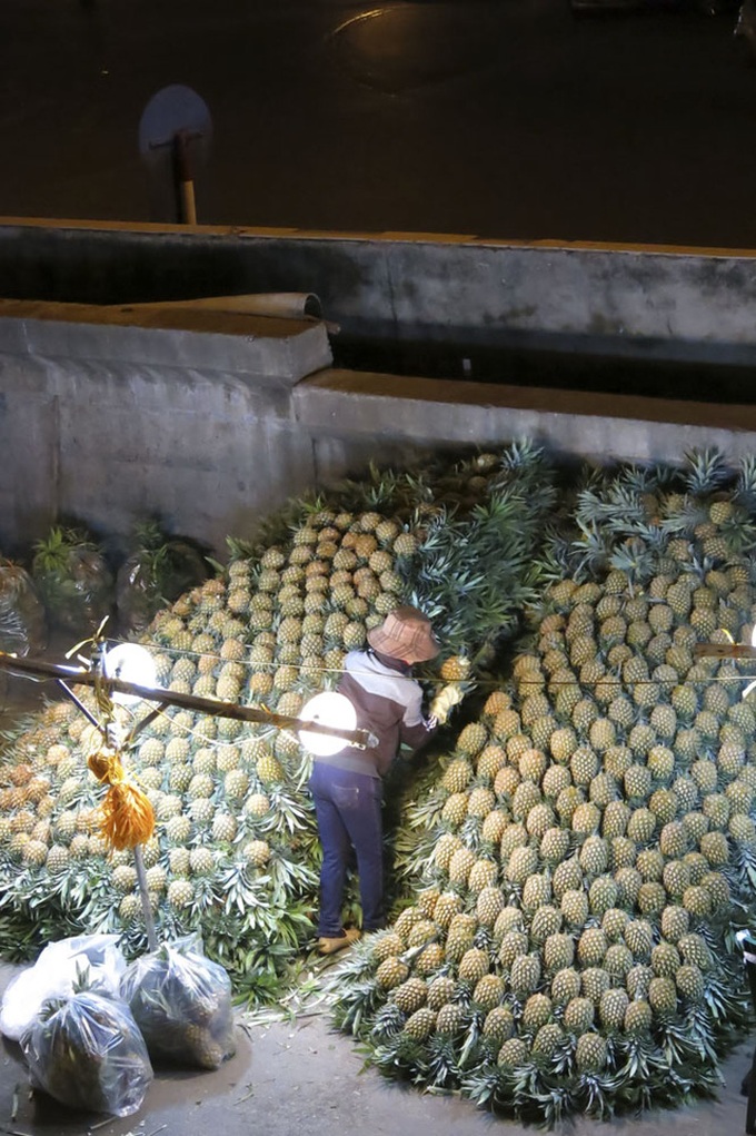 Hanoi on a winter night - 8