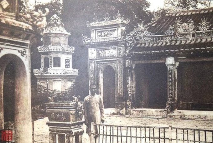 19th century life and landscapes of Danang - 8