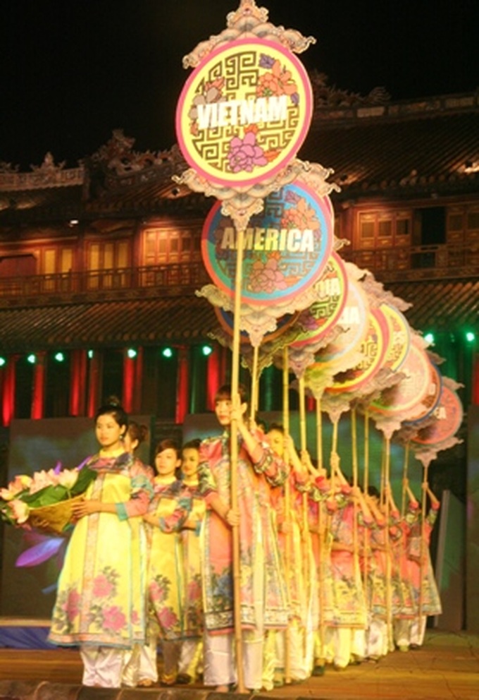 Grand opening ceremony kicks off Hue Festival 2012 - 4 Grand opening ceremony kicks off Hue Festival 2012 - 4
