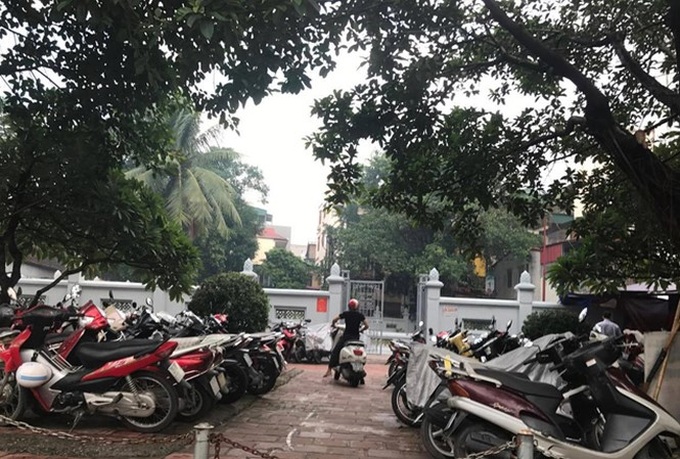 Historical sites used as parking lots - 1