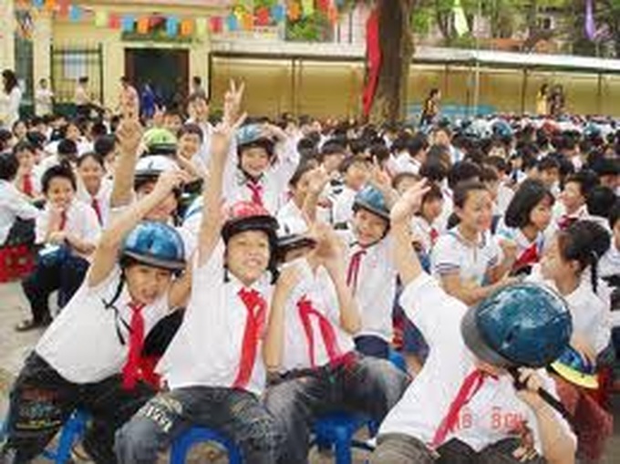 Vietnamese students can skip grades, MOET says - 1