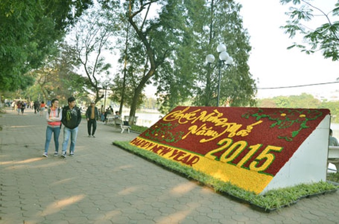 Cities smarten up for western New Year - 9 Cities smarten up for western New Year - 9