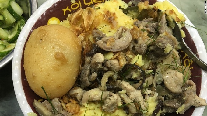 CNN suggests 10 dishes visitors should try in Vietnam - 9