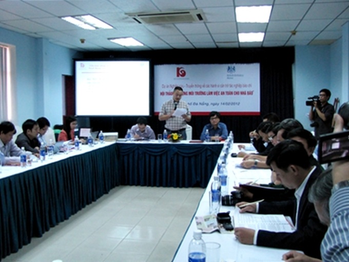 Journalists bemoan obstruction in news investigations - 2