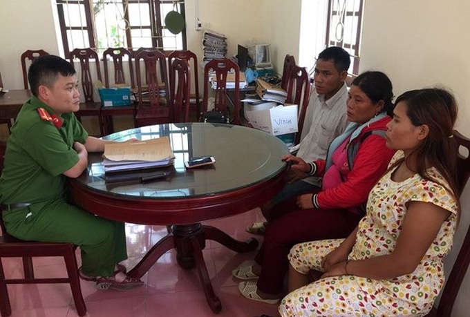 Police arrest three human traffickers - 1