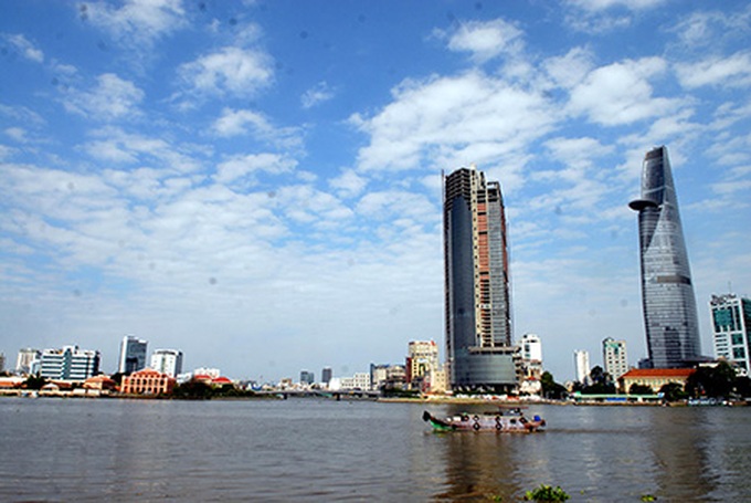 HCM City 39 years after Reunification Day - 8