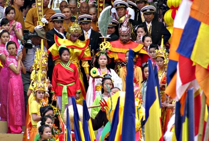 Danang hosts Goddess of Mercy festival - 7 Danang hosts Goddess of Mercy festival - 7