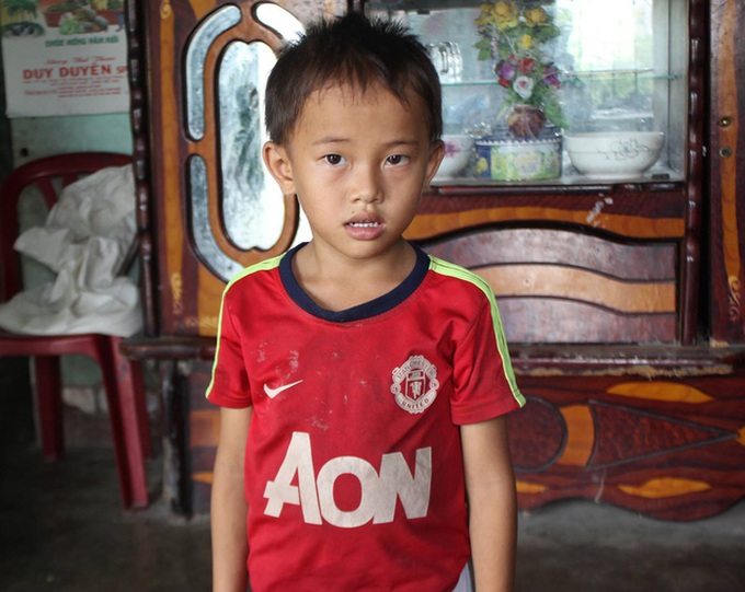 Little boy struggling with incontinence needs help - 1 Little boy struggling with incontinence needs help - 1