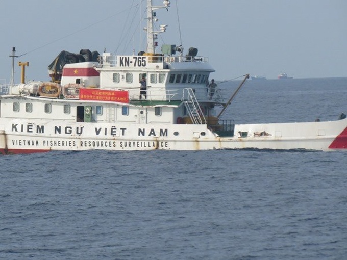 China maintains fleet presence around illegal oil rig - 1
