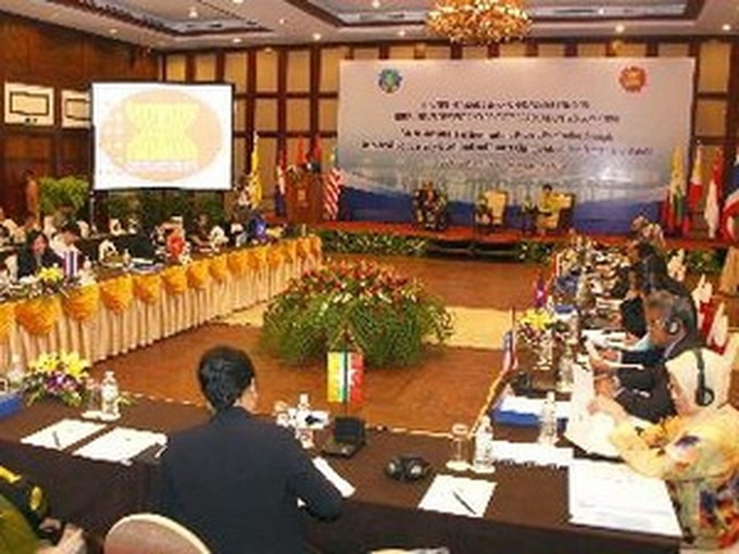 ASEAN officials focus on rural development - 1