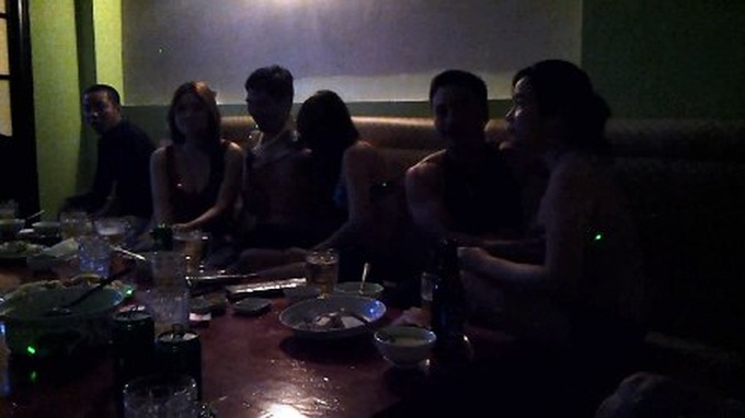 PM requests four provinces to report on prostitution situation - 1 PM requests four provinces to report on prostitution situation - 1