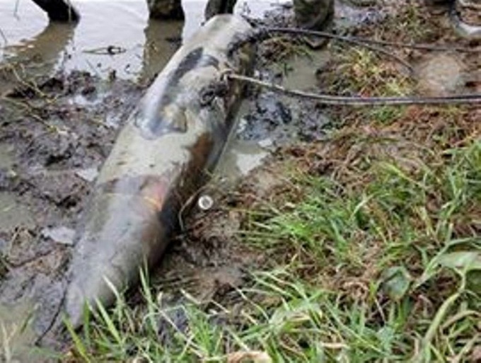 230kg bomb recovered from river in Ha Tinh - 1 230kg bomb recovered from river in Ha Tinh - 1