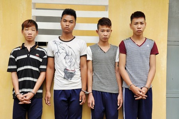 Teenagers arrested for robbing foreign tourits in Hoi An - 1