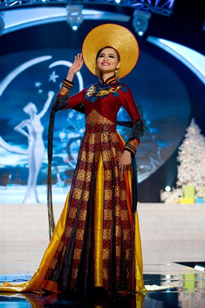 Dispute over male national costume - 1 Dispute over male national costume - 1