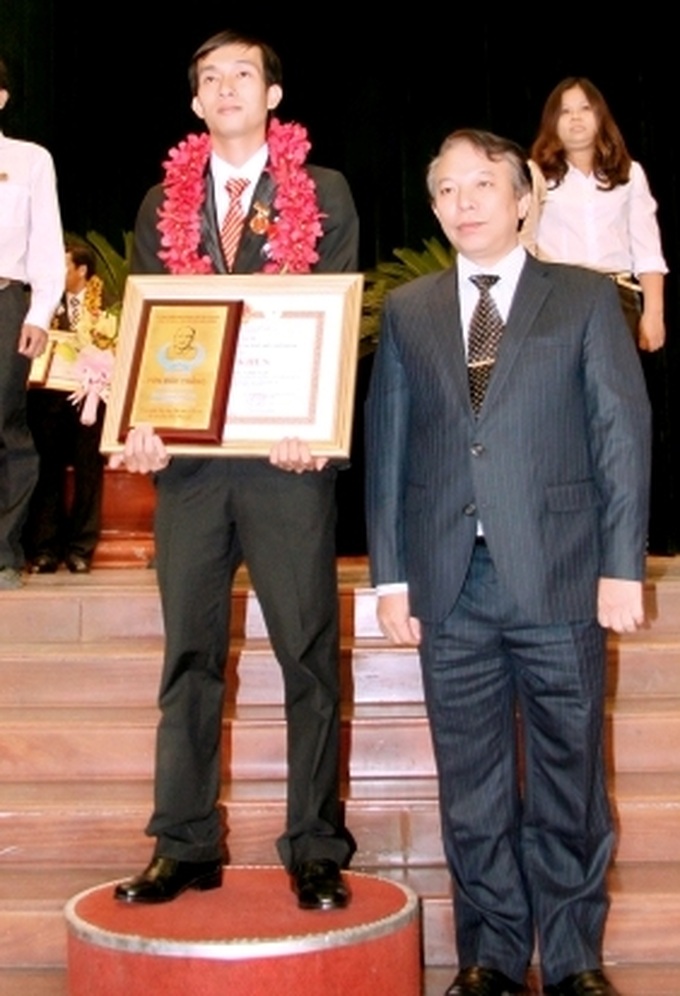 HCM City names most outstanding young citizens - 5