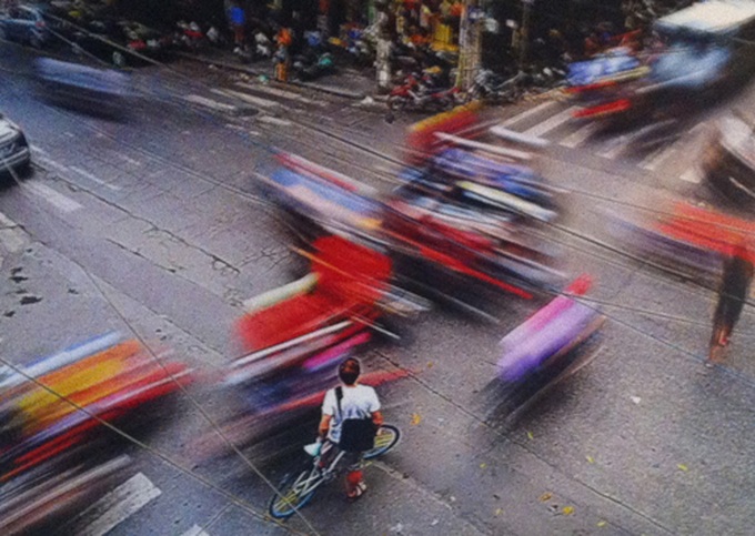 Hanoi hosts photo exhibition “I Love My City” - 1