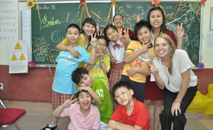 Ambitious plan hailed to lure native English language teachers - 1 Ambitious plan hailed to lure native English language teachers - 1