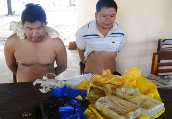 Police bust two trans-national drug trafficking rings - 1