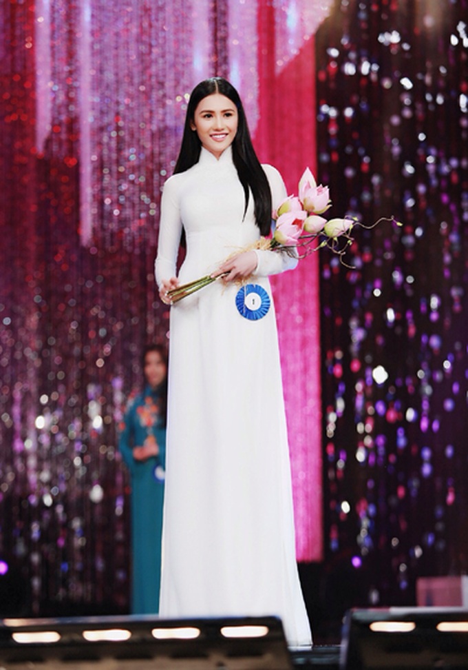 Tuong Vy crowned Miss Vietnam Continents - 20