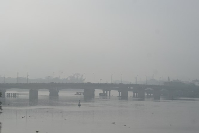 HCM City covered in fog for hours - 1