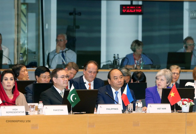 Vietnam to increase financial contribution to Asia-Europe Foundation since 2019, says PM - 1